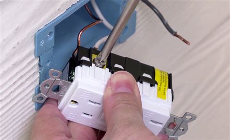 gfci electrical box size|how to install gfci box.